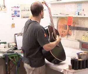 Godin Guitar Production